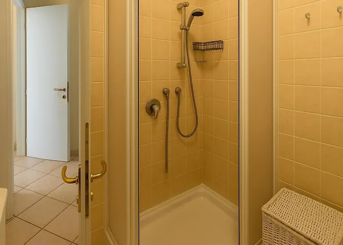 Feriehus Rini House - Relax Tra Costa Smeralda E La Maddalena