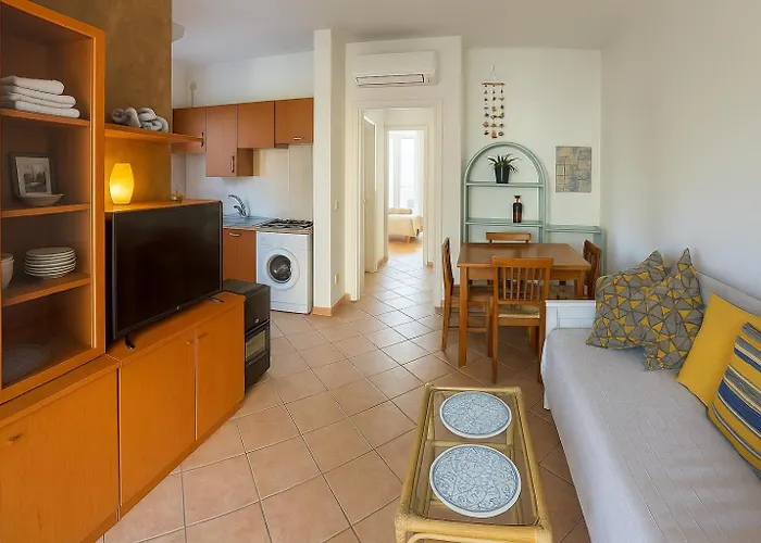 Rini House - Relax Tra Costa Smeralda E La Maddalena Tatil Evi *